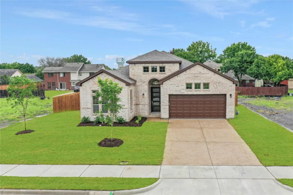 3304 Tradition Court 1